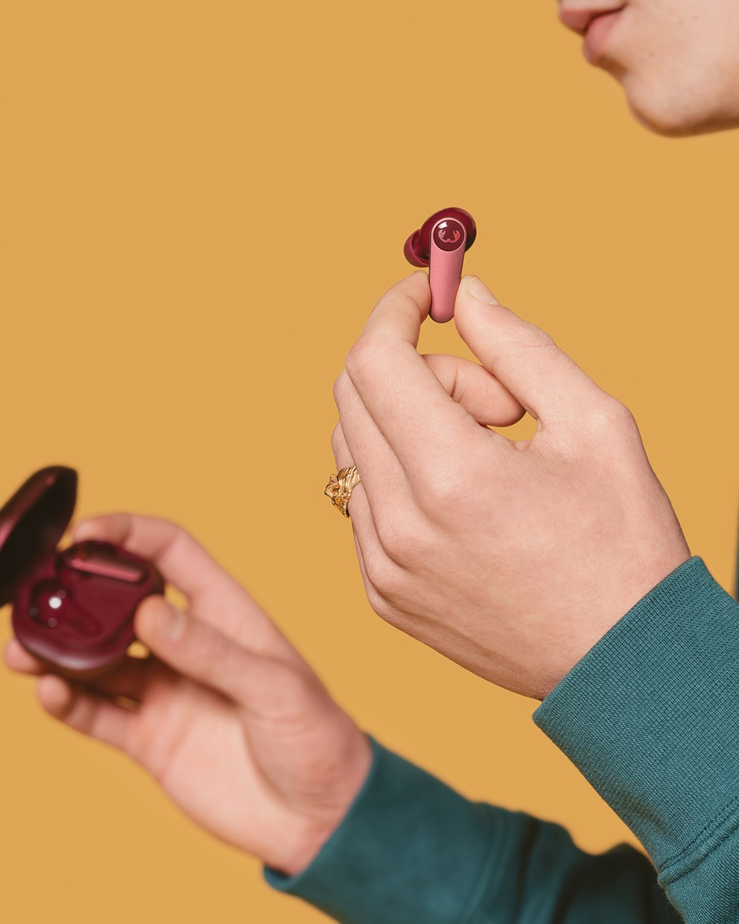 Fresh 'n Rebel - Twins ANC - True Wireless In-ear headphones with active noise cancelling - Ruby Red